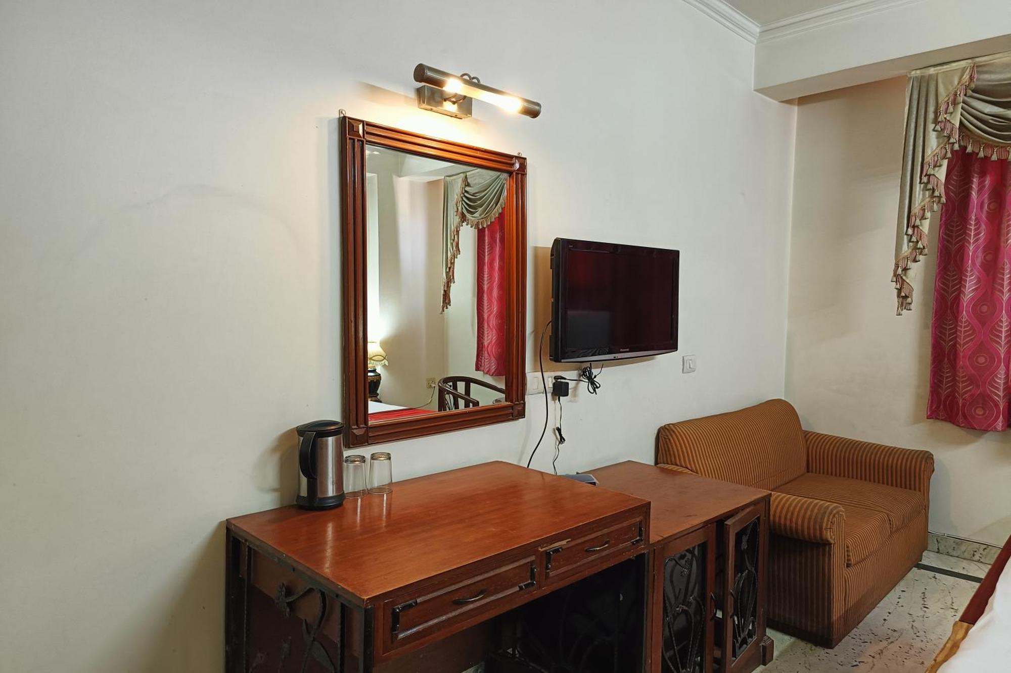 Hotel Indraprastha Delhi  Exterior photo